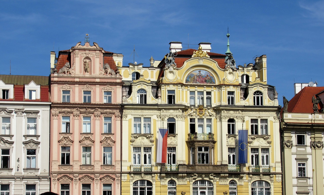 prague old town facade free photo