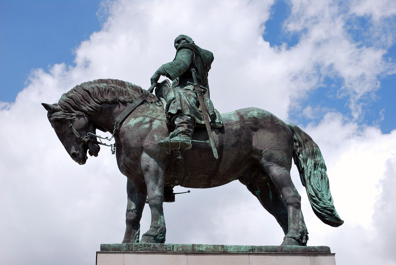 prague  jan zizka  statue free photo