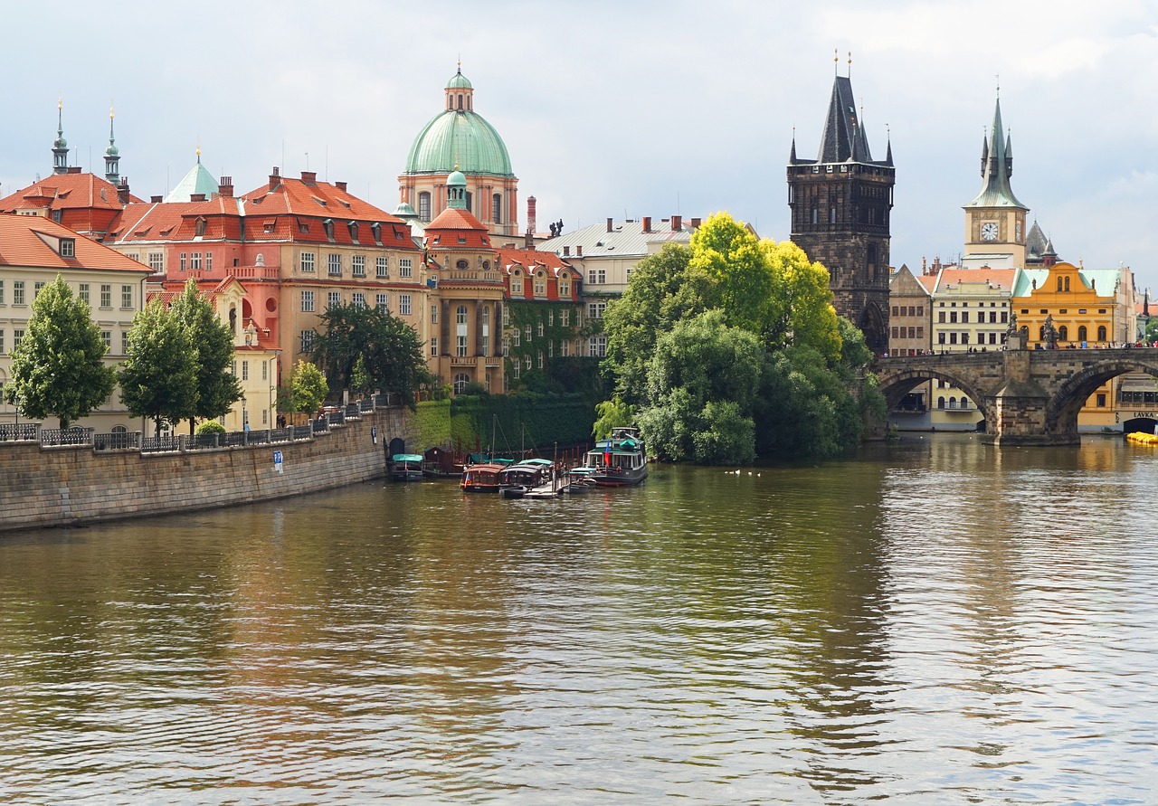 prague  czechia  tourism free photo