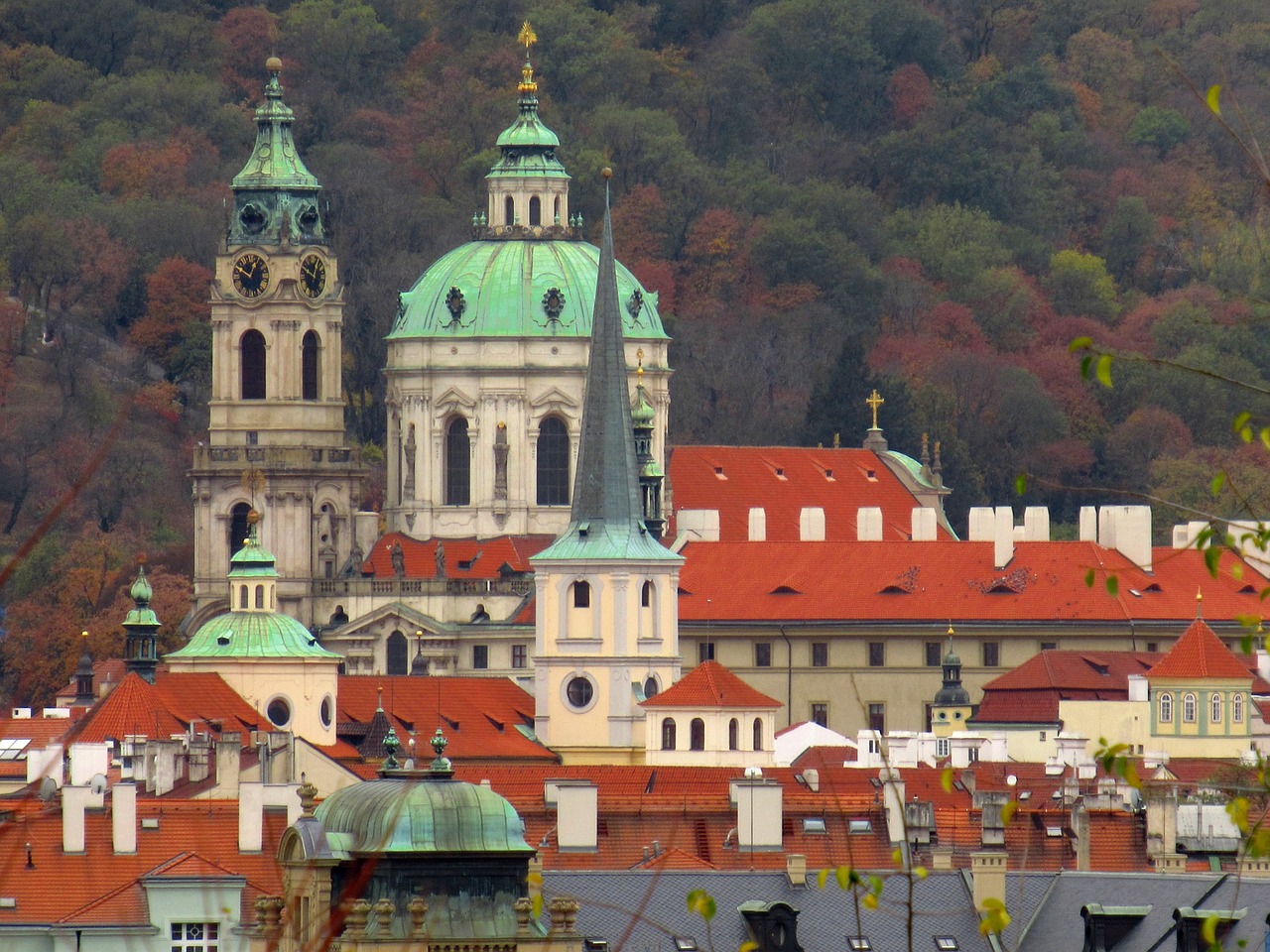 prague  red  europe free photo