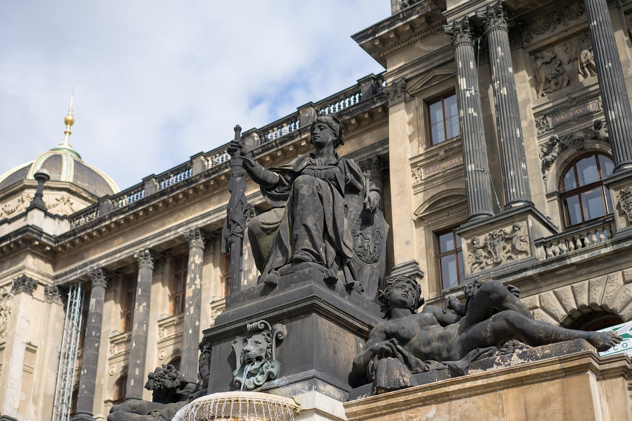 prague statue bronze free photo