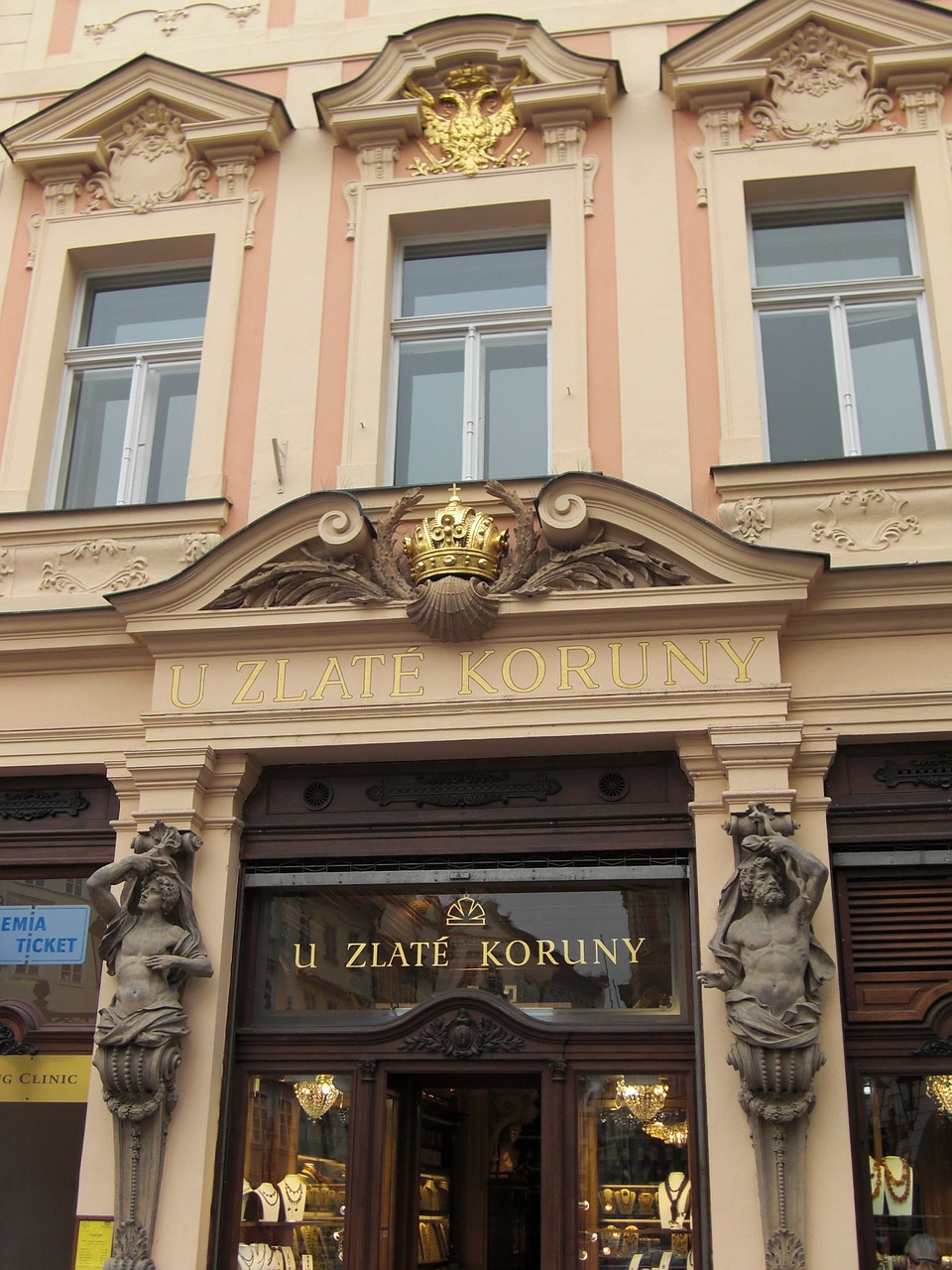 prague czech republic facade free photo