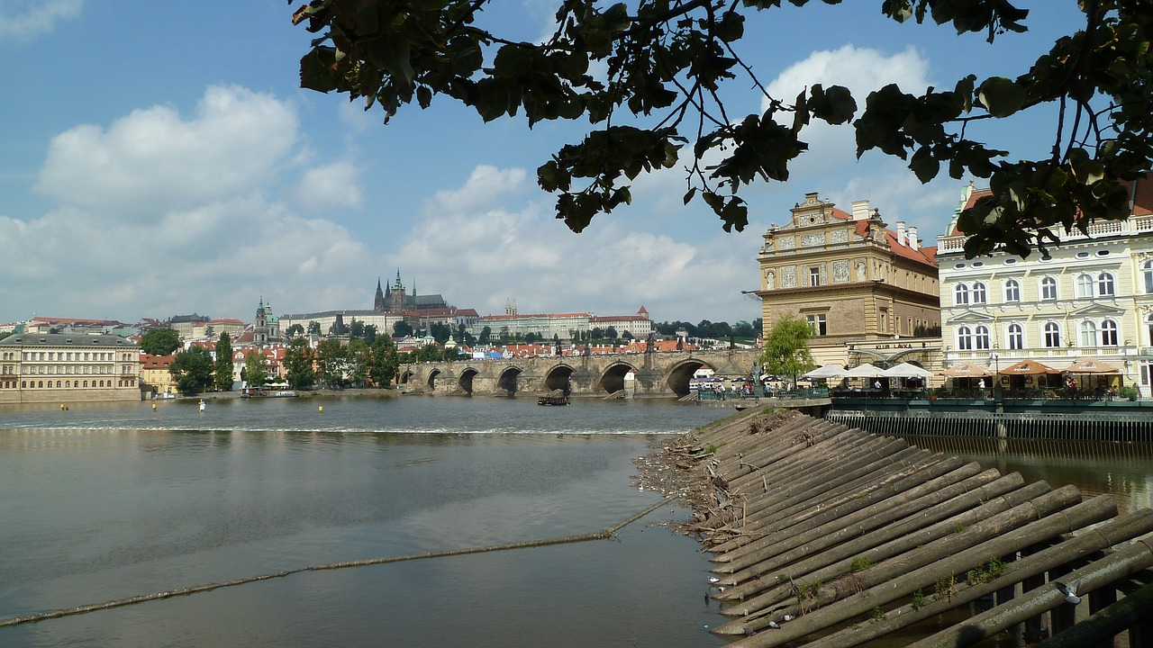 prague moldova charles bridge free photo