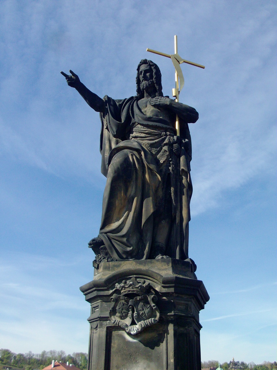 prague statue cross free photo