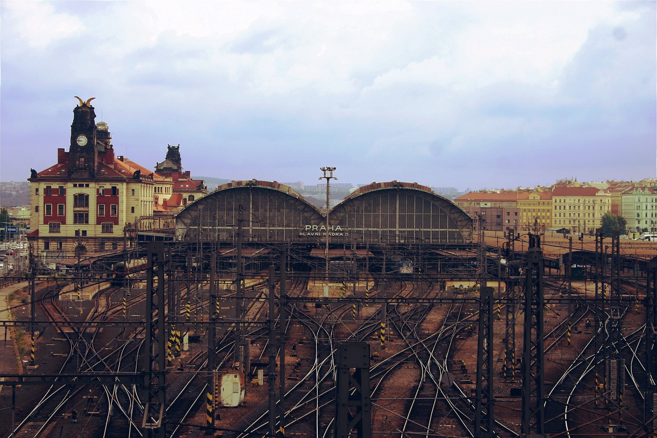 prague train station city free photo