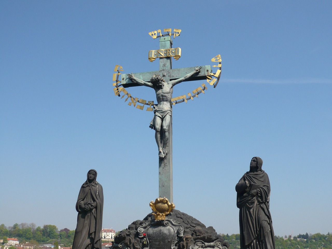 prague cross bridge free photo