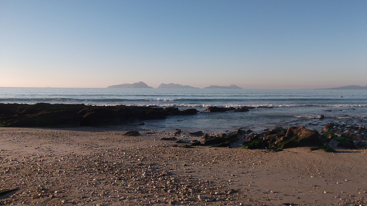 praia de patos  sea  nigran free photo