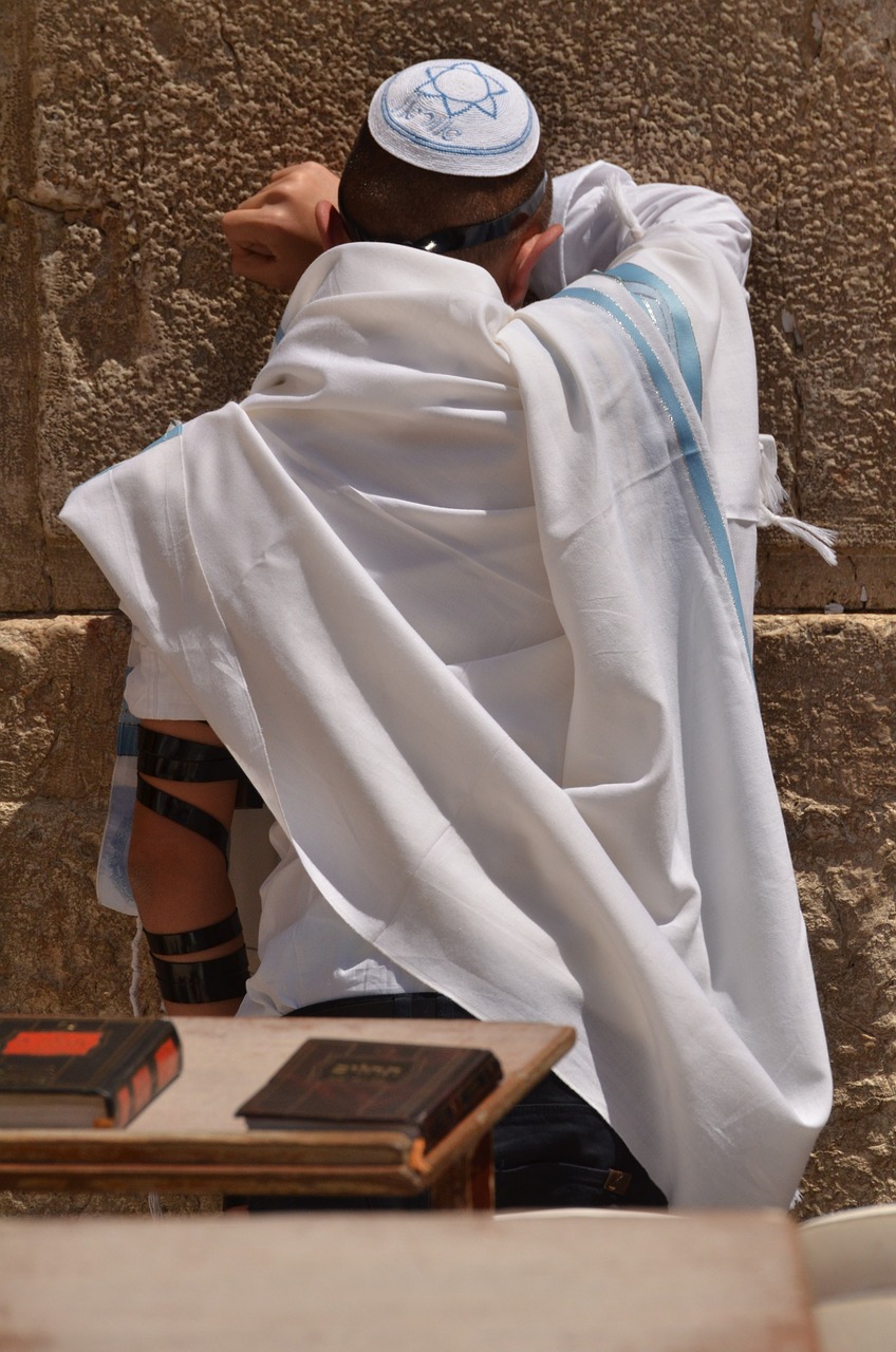 prayer jews wailing wall free photo