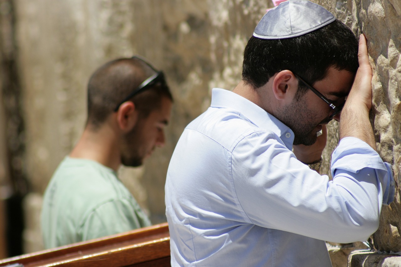 prayer wailing wall western wall free photo