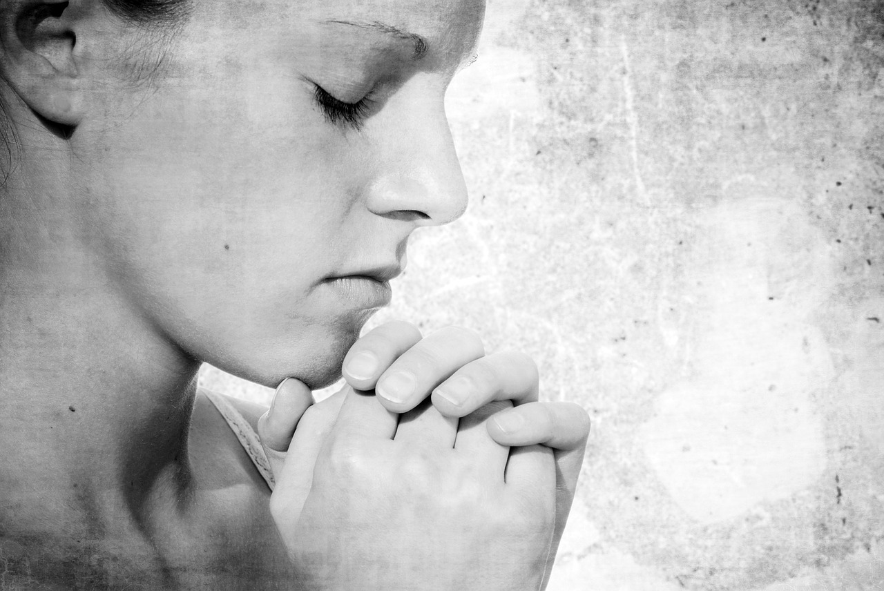 prayer devotion thought free photo