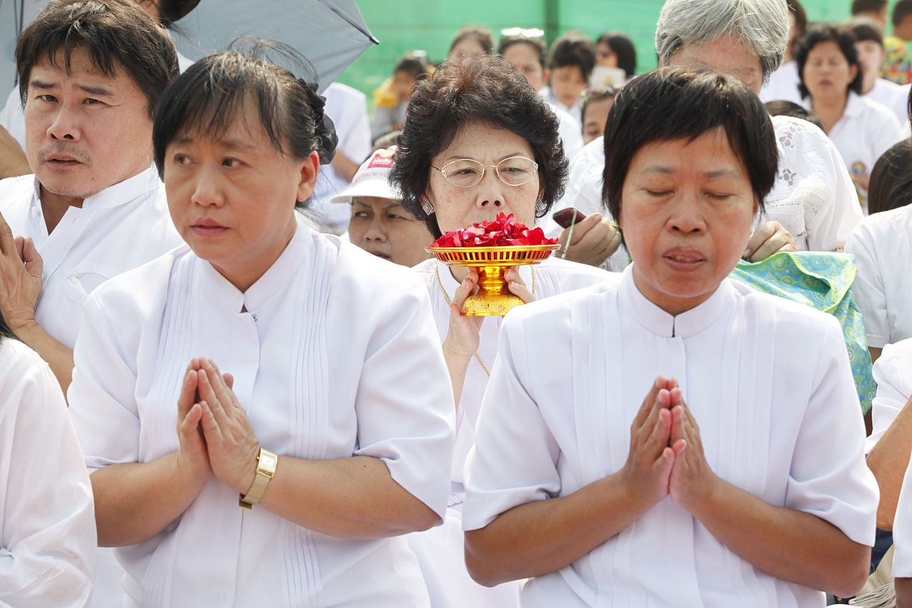 praying buddhists buddhism free photo