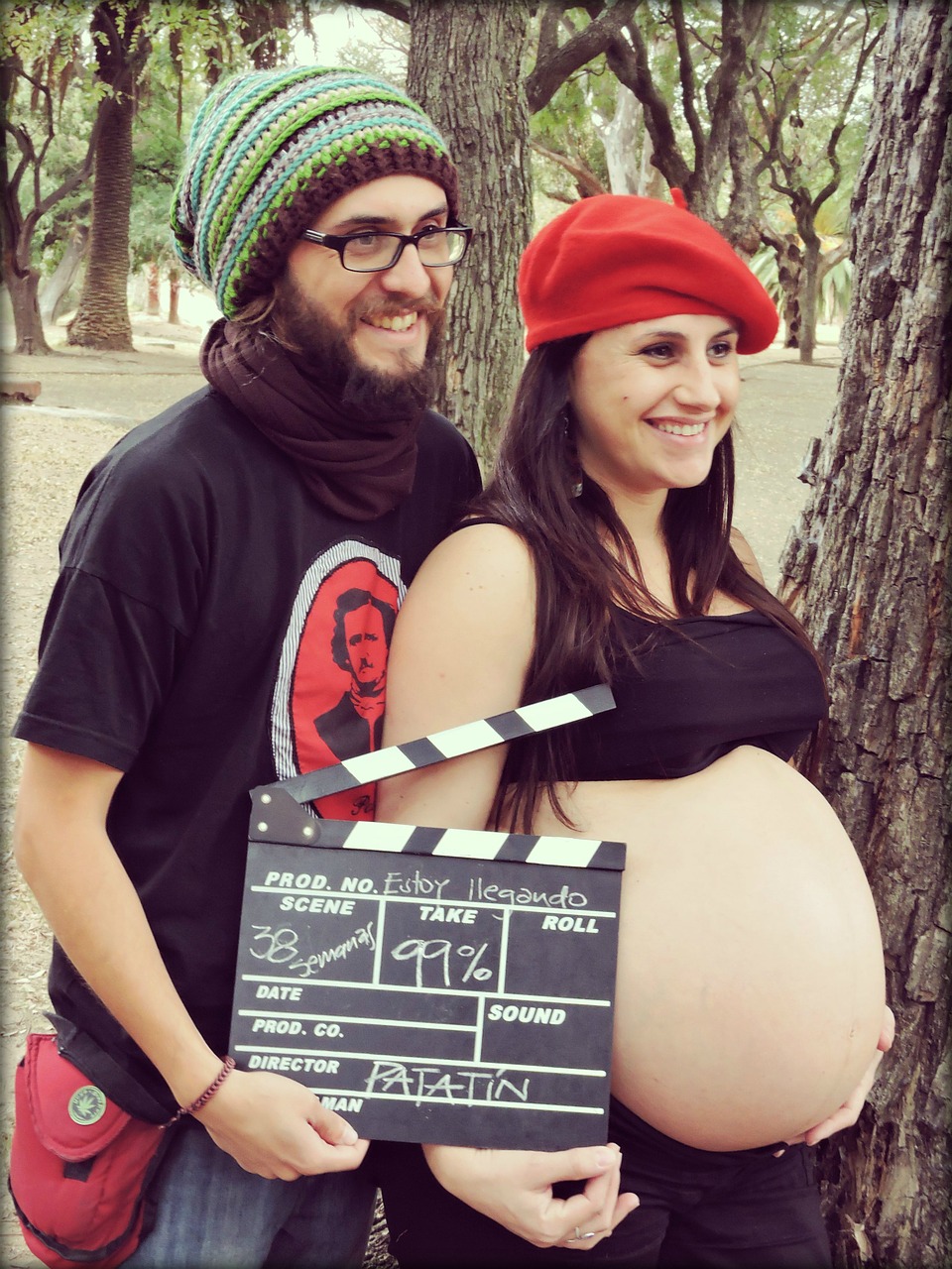 pregnancy family couple free photo