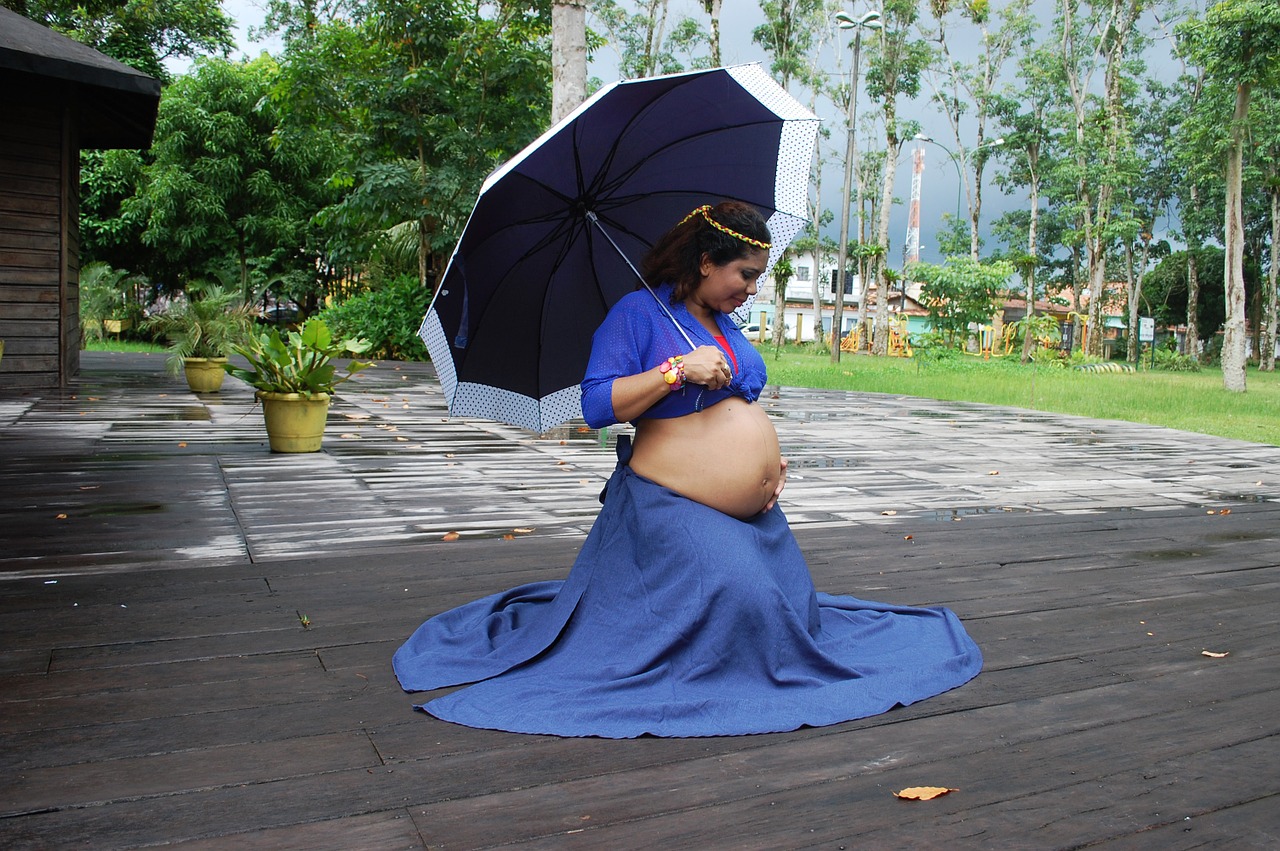 pregnant blue happiness free photo