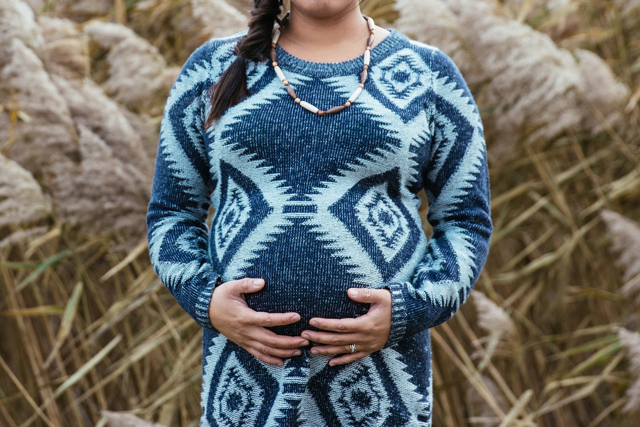 pregnant woman maternity free photo