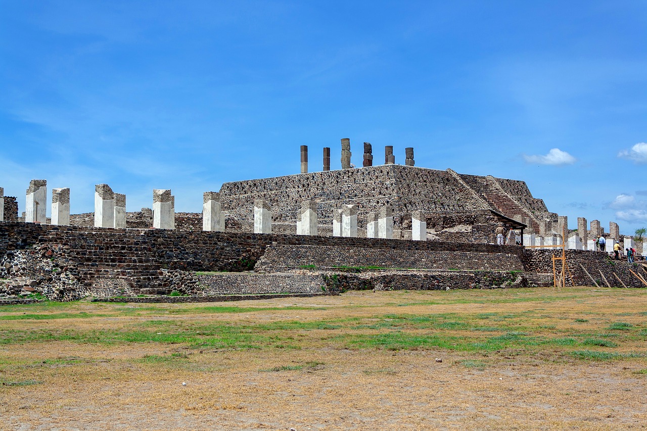 prehispanic  piramid  mexico free photo