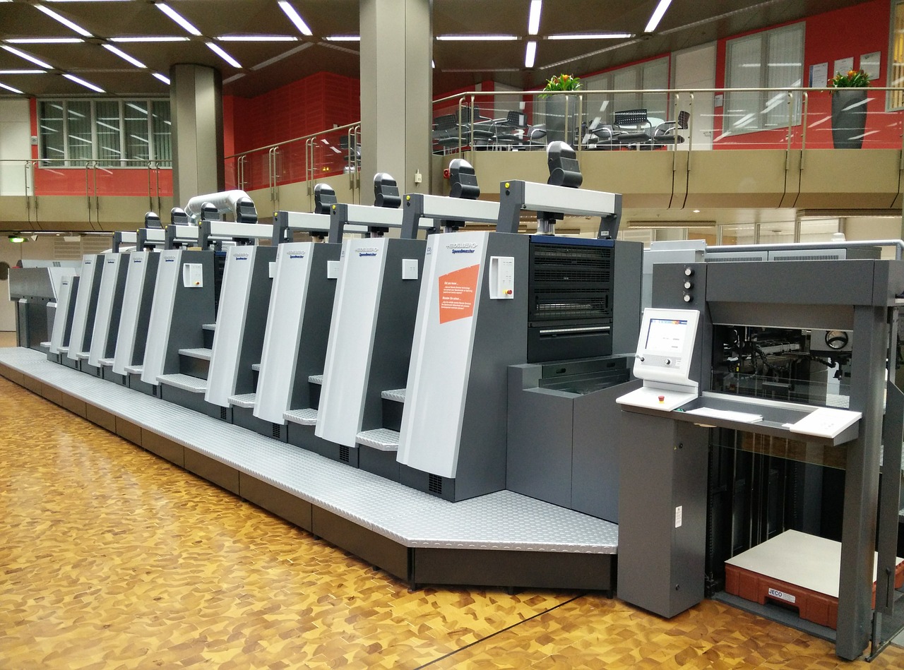 press machine printing free photo