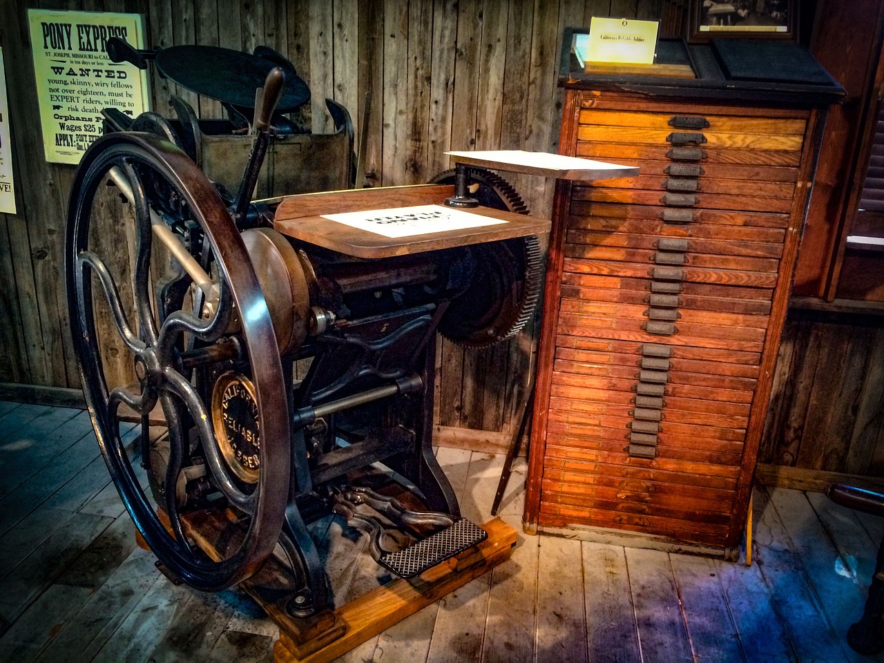 printing press antique free photo