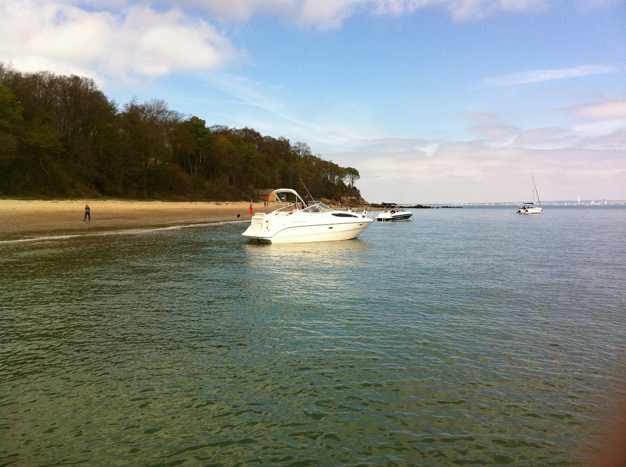 priory bay isle of wight boat free photo