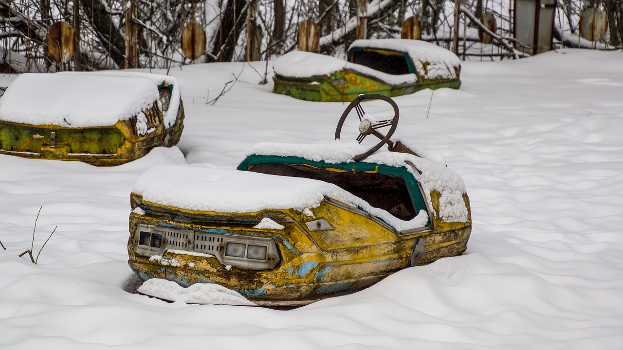 pripyat  bumper car  theme park free photo