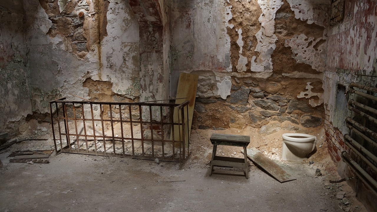 prison ruin cell free photo