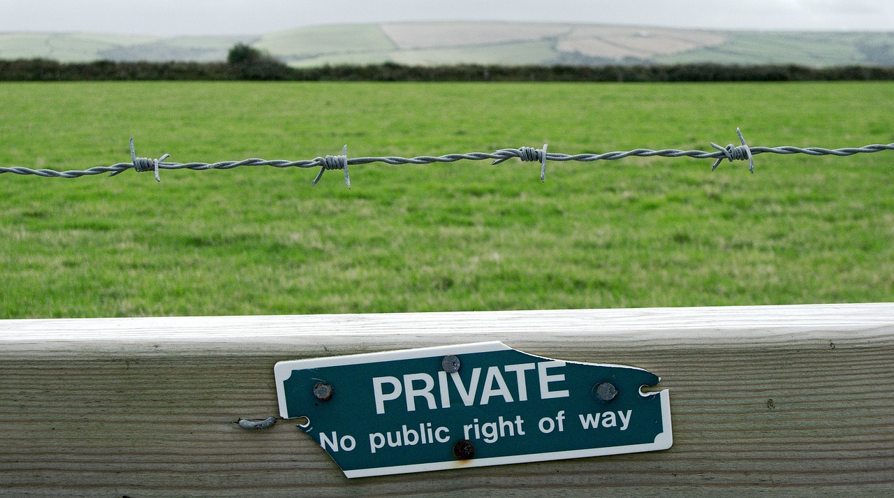 private sign prohibit free photo