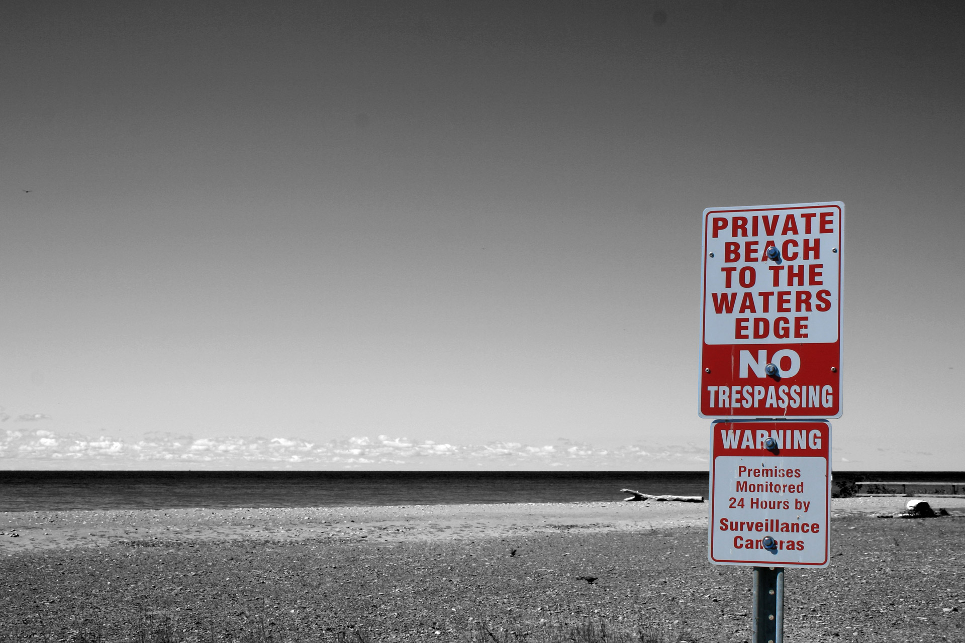 private beach sign free photo