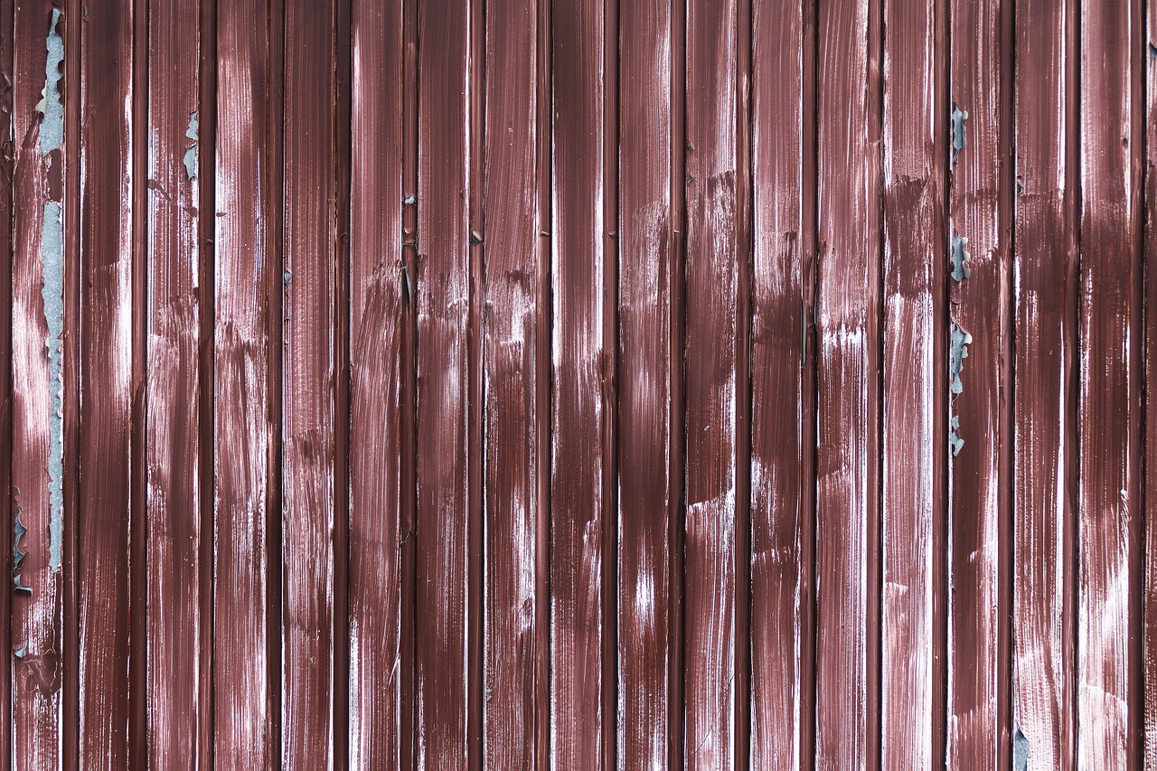 profile sheet  weathered  garage door free photo