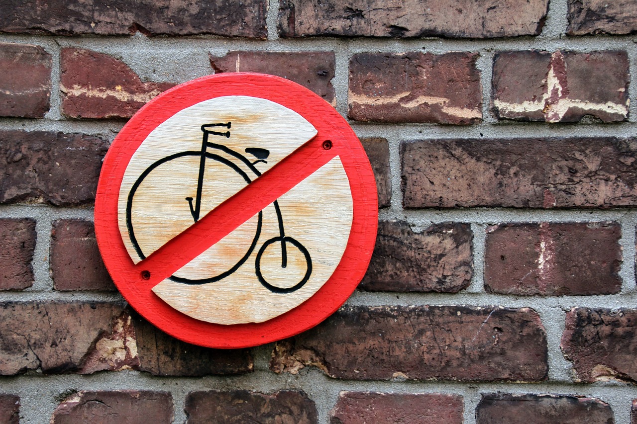 prohibited ban bike free photo