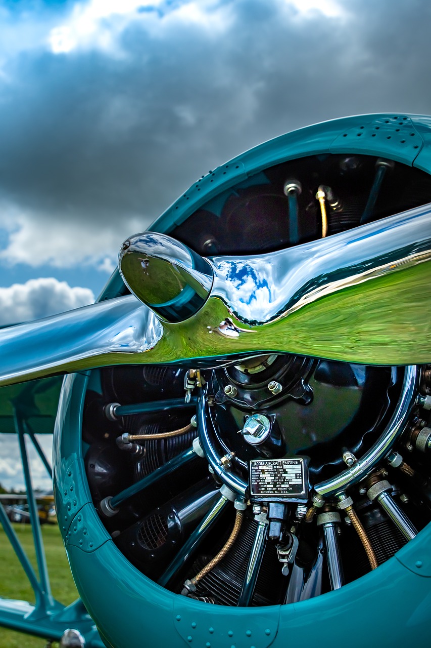 propeller  aircraft  engine free photo