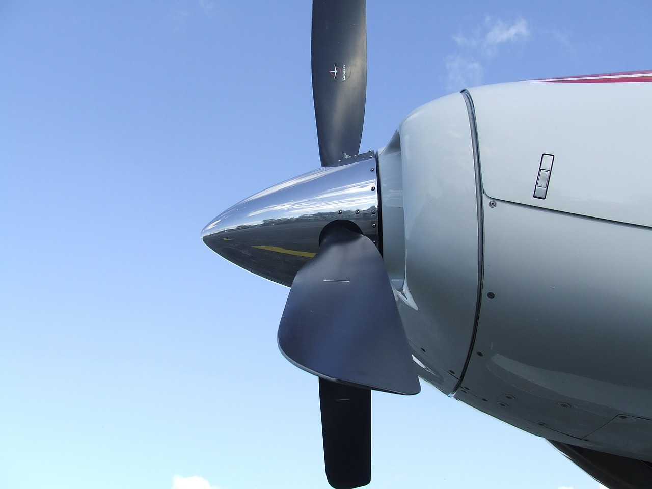 propeller aircraft motor free photo