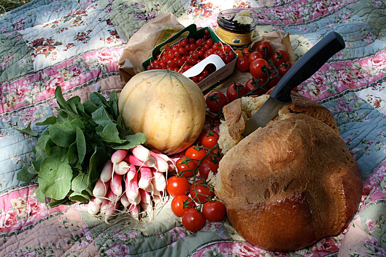 provence picnic bread free photo