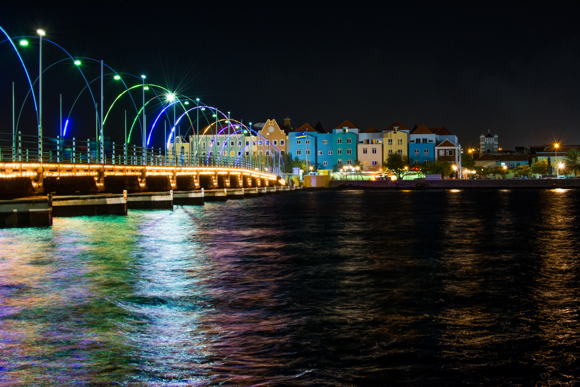 night reflection water free photo