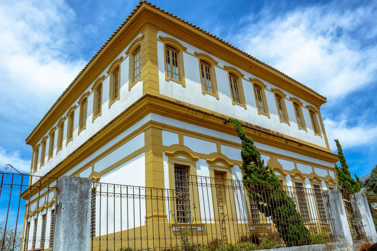 public library sabará  sabará  minas free photo