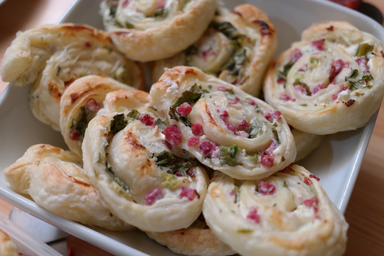 puff pastry snails puff pastry snack free photo