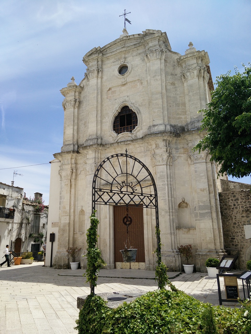 puglia gargano monte sant'angelo free photo