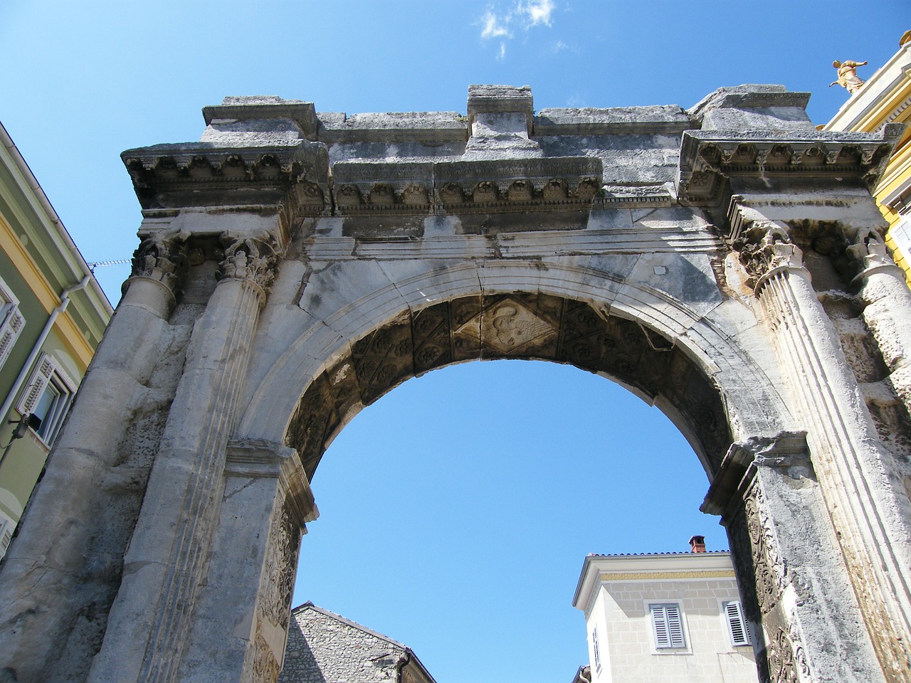 pula arch old free photo
