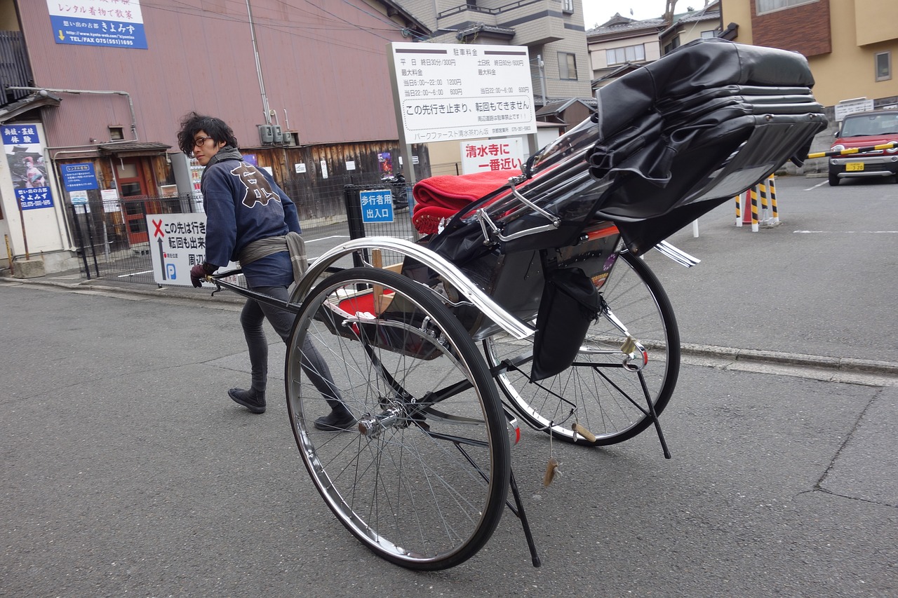 pull carts rickshaw kiyomizu free photo