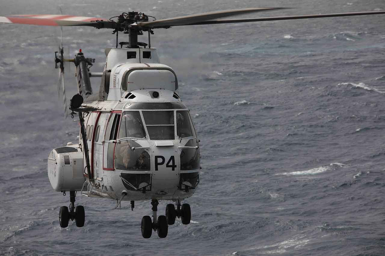 puma helicopter usn free photo