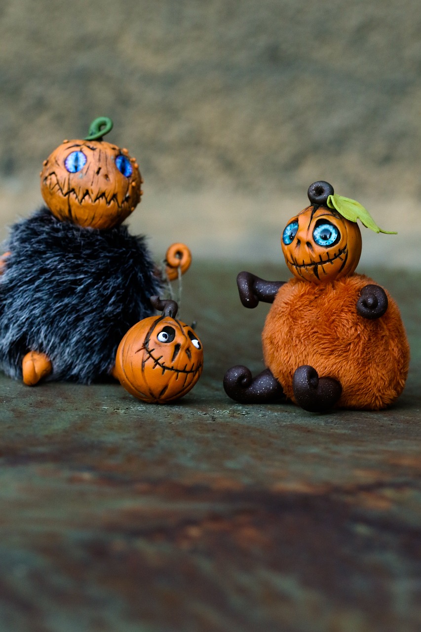 pumkin figure halloween free photo