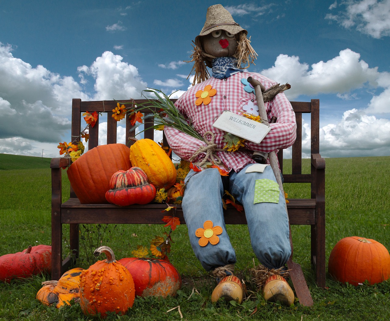 pumpkin woman of straw doll free photo