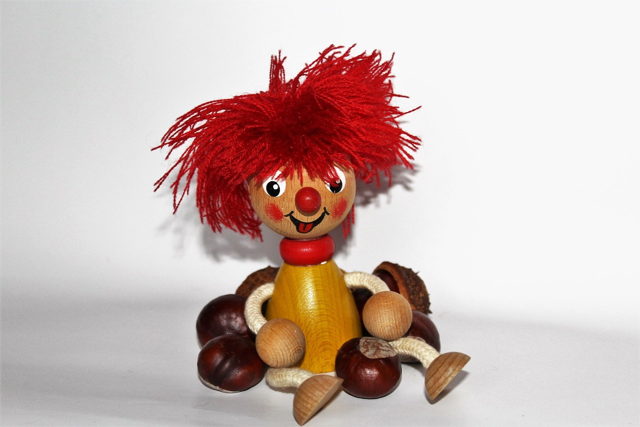 pumuckl chestnut toys free photo