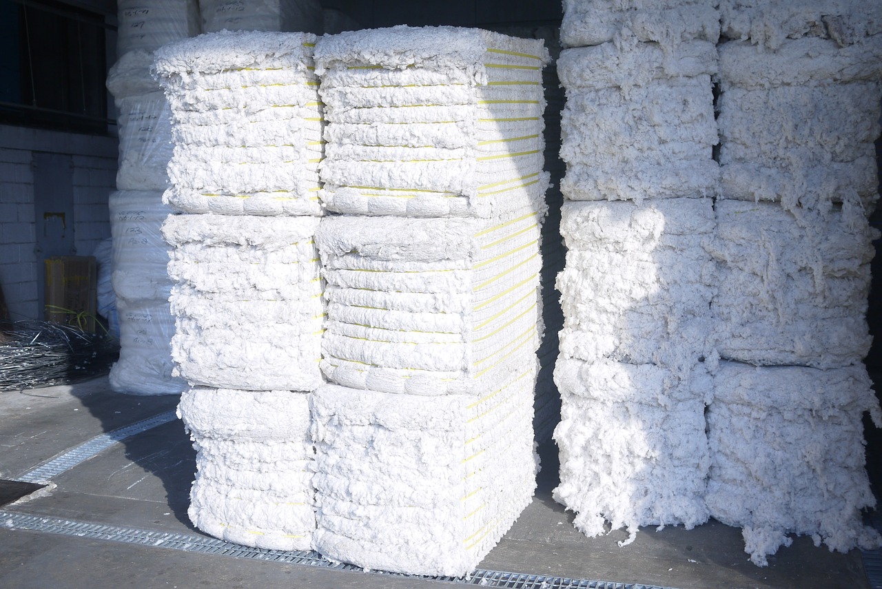 pure cotton if non-woven fabric free photo