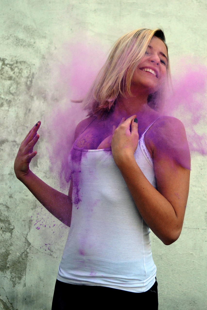 purple color holi free photo