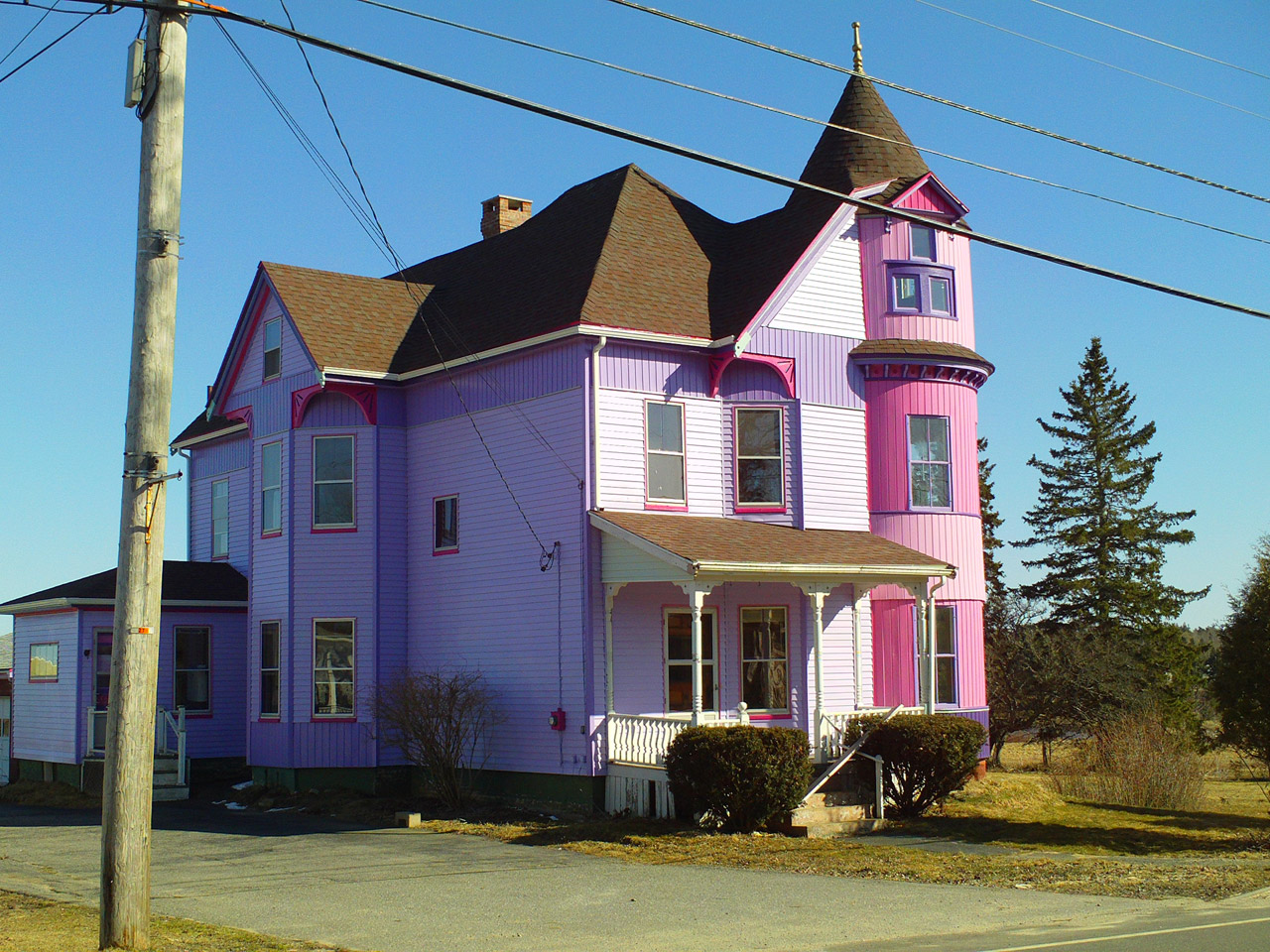 purple house victorian free photo