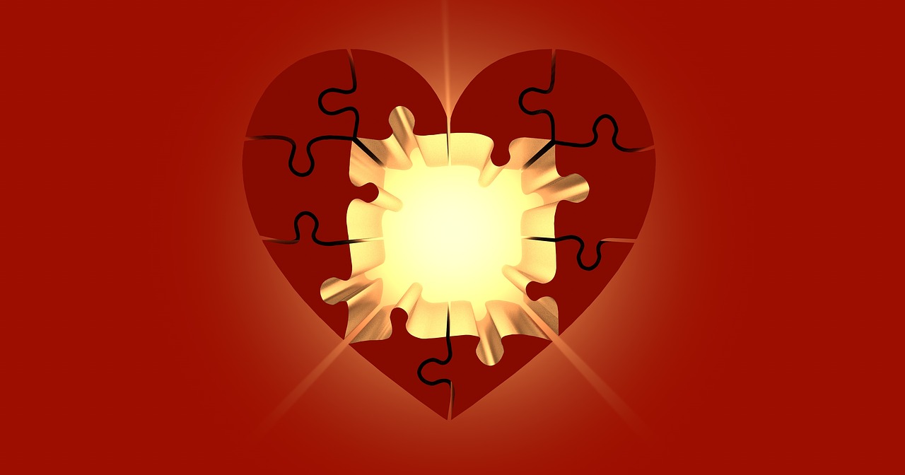 puzzle heart light free photo