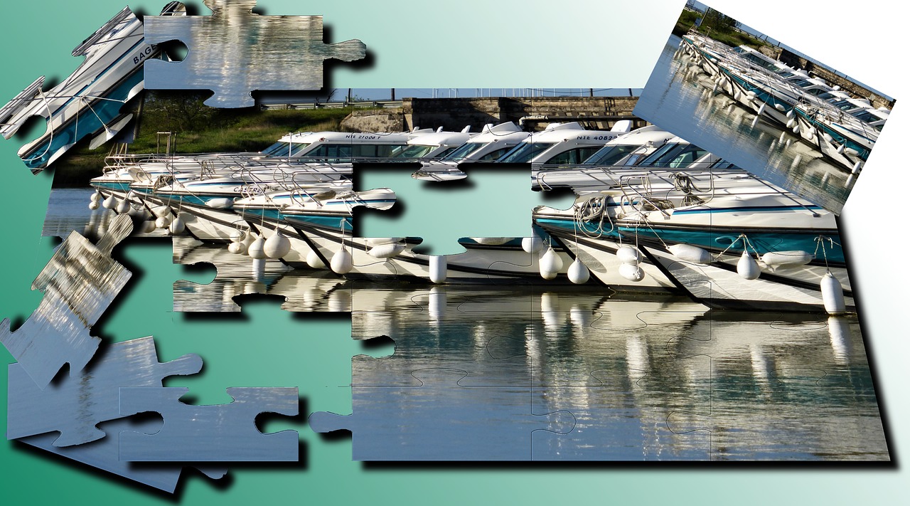 puzzle channel boats free photo