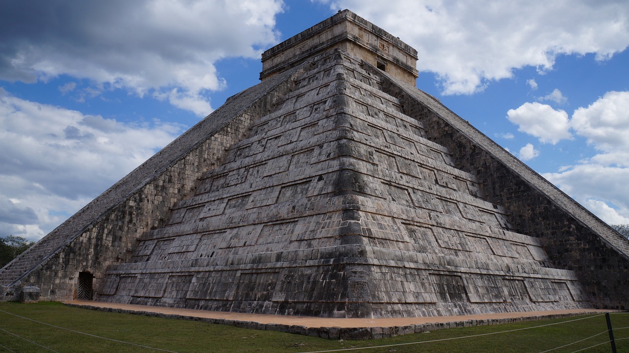 pyramid kukulcan chichén itzá free photo
