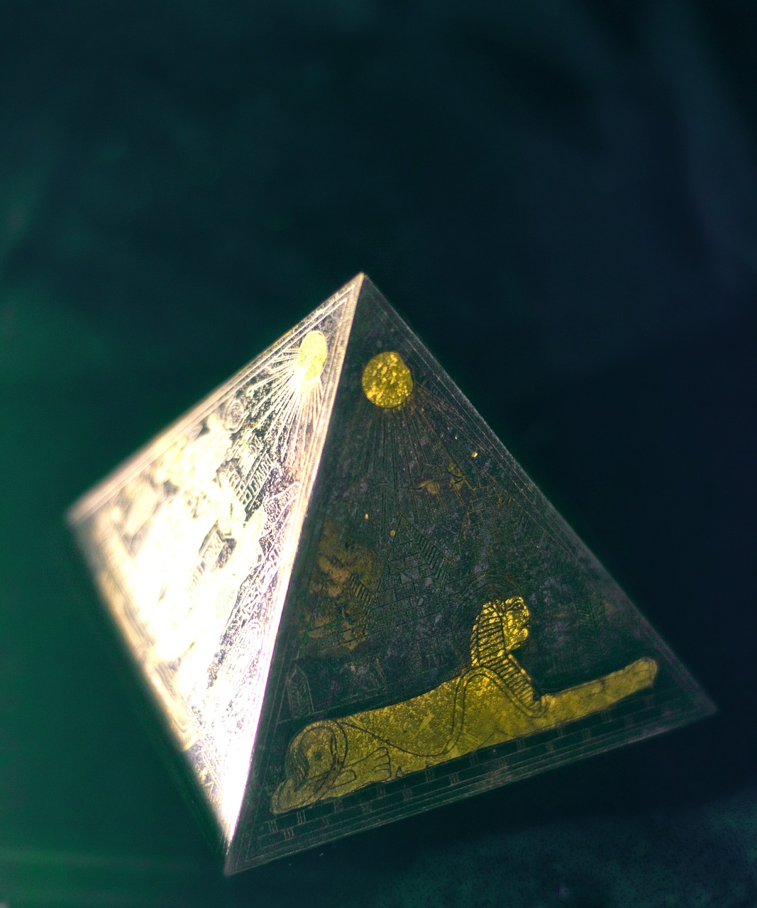 pyramid egyptian mysterious free photo