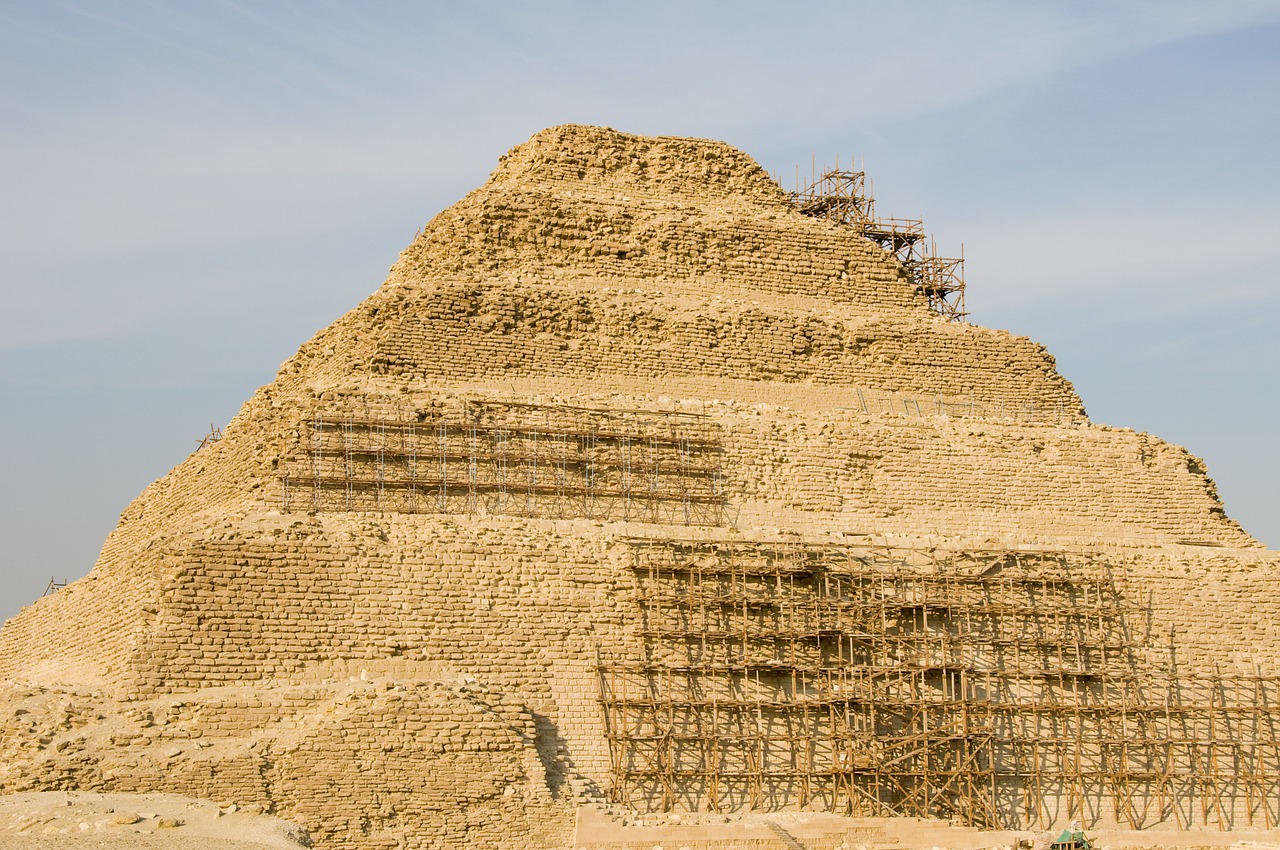 pyramid egypt desert free photo