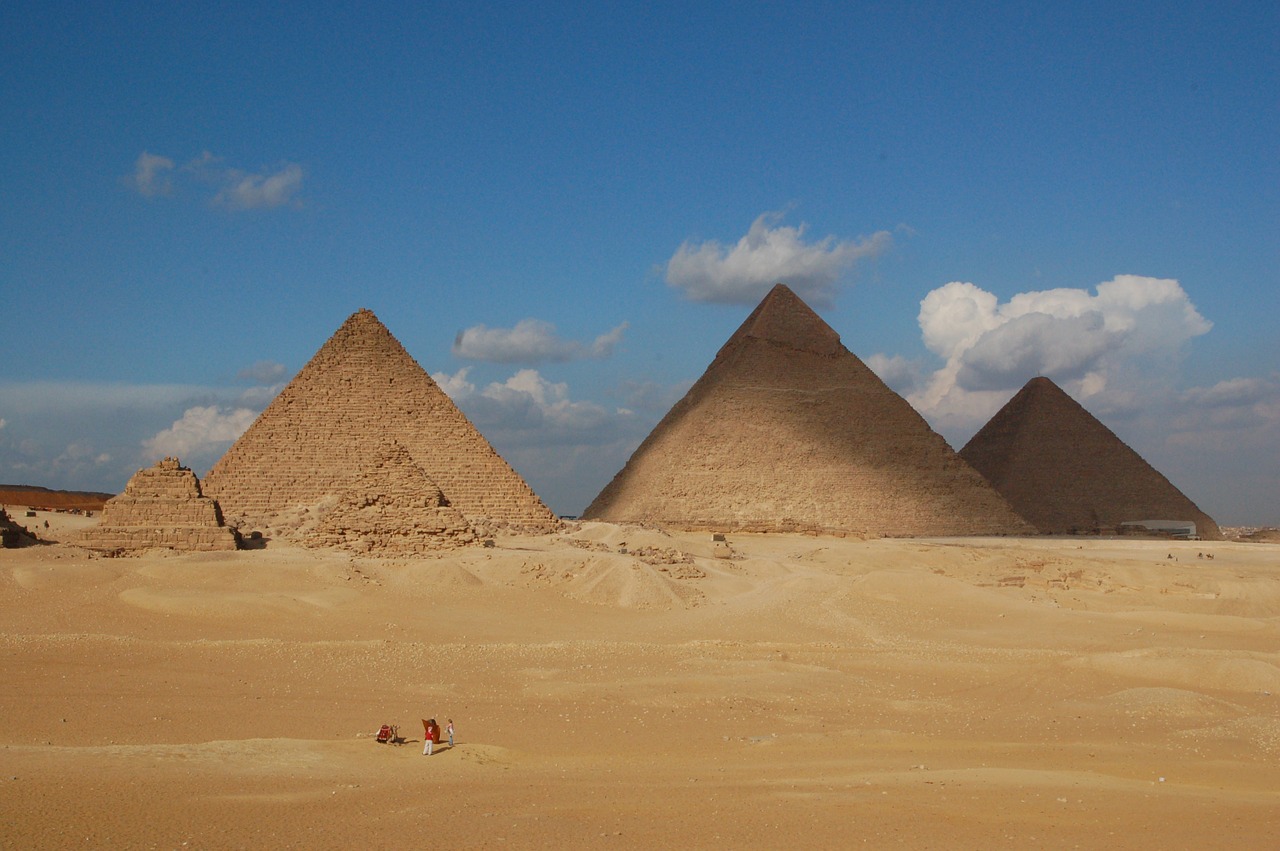 pyramids egypt cairo free photo